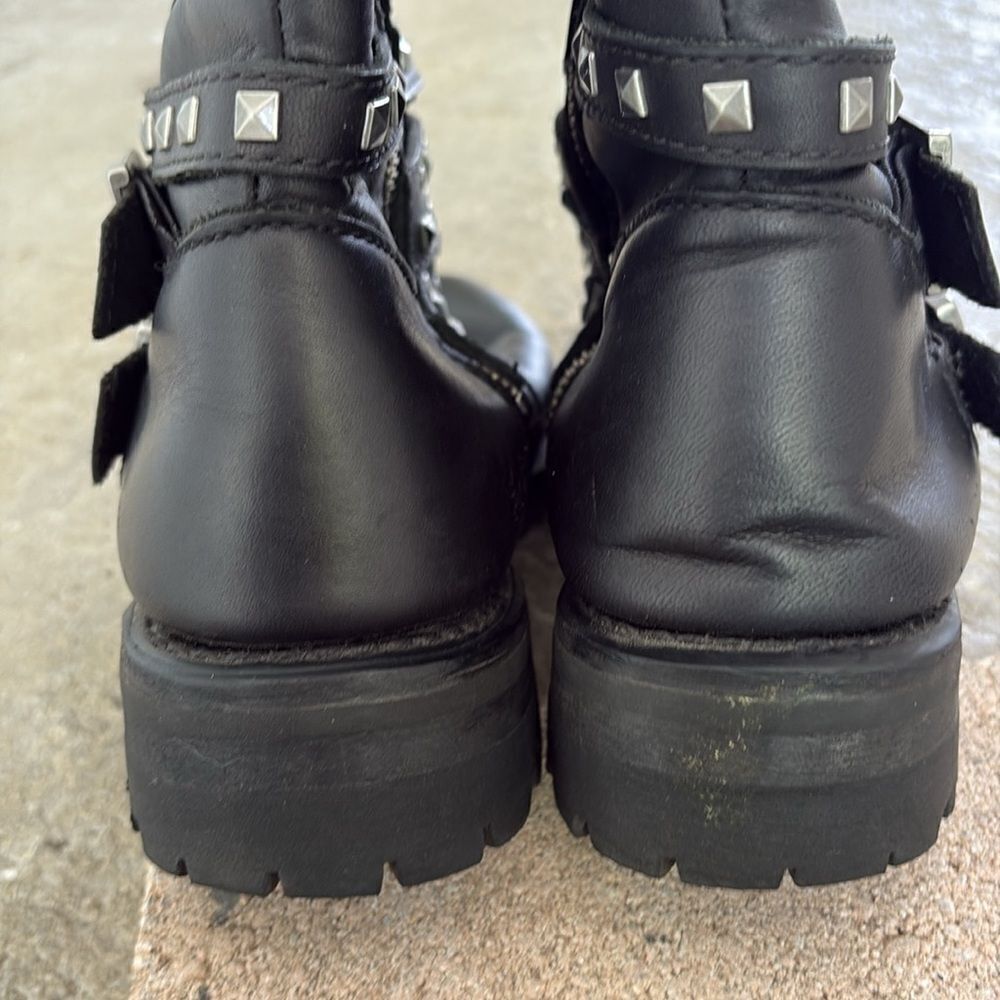 Harley Davidson motorcycle boots. - Picture 7 of 10